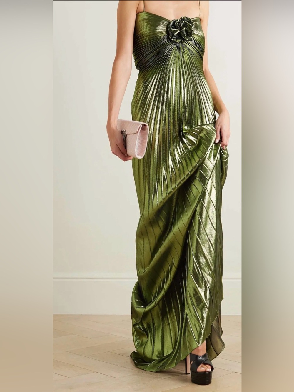 GUCCI Plissé silk-blend lamé gown Size 48